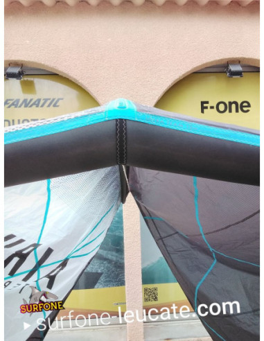 Aile Airush Ultra team 12 m² 2023 d'occasion nue